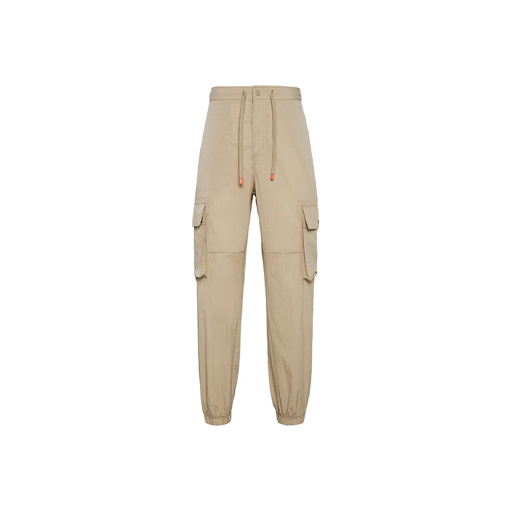 Air Jordan карго-брюки цвета хаки, вид спереди, дышащая тканая структура материала