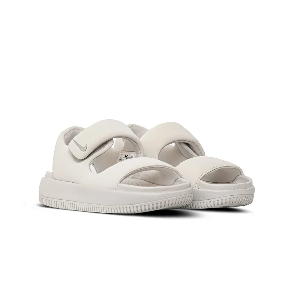 Женские сандалии Nike Calm Sandal бежевые, вид сверху