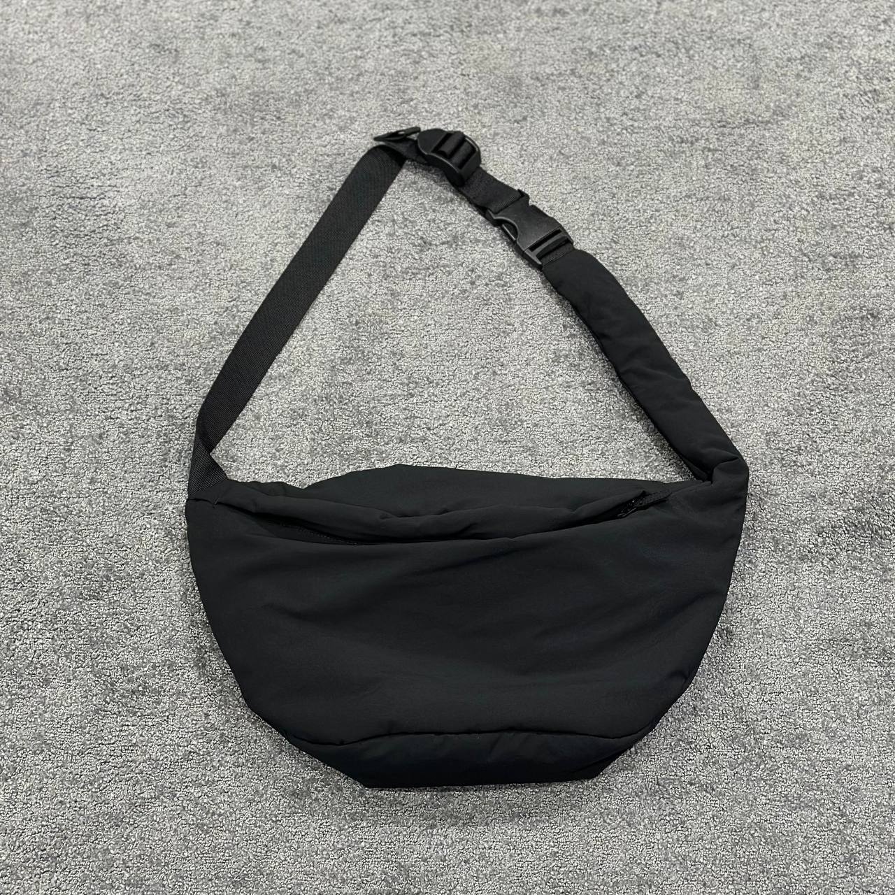 Сумка поясная Balenciaga х Yeezy х Gap