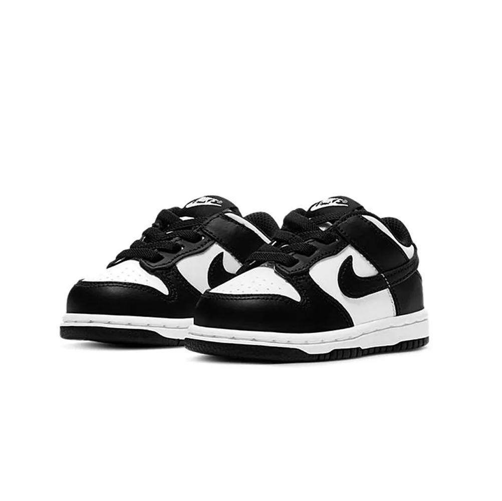 Детские кроссовки Nike Dunk Low черно-белые Panda вид сбоку