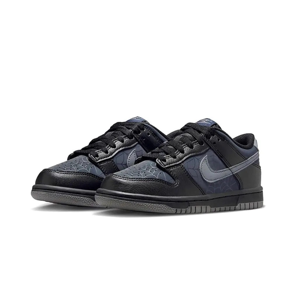 Уникальные детали верха кроссовок Nike Dunk Low Symbiote