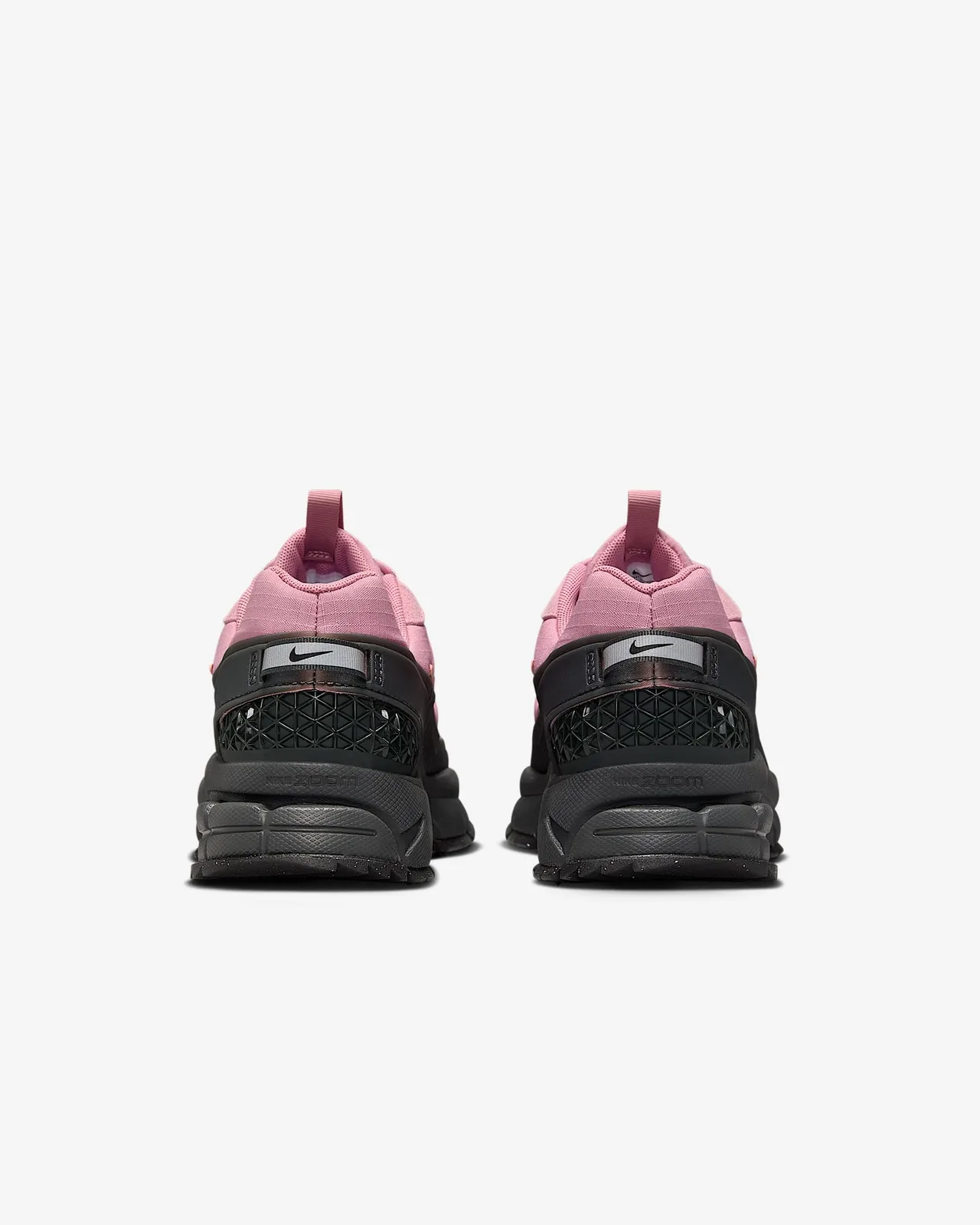 Кроссовки Nike Zoom Vomero 5 Roam 'Elemental Pink / Anthracite' (W)