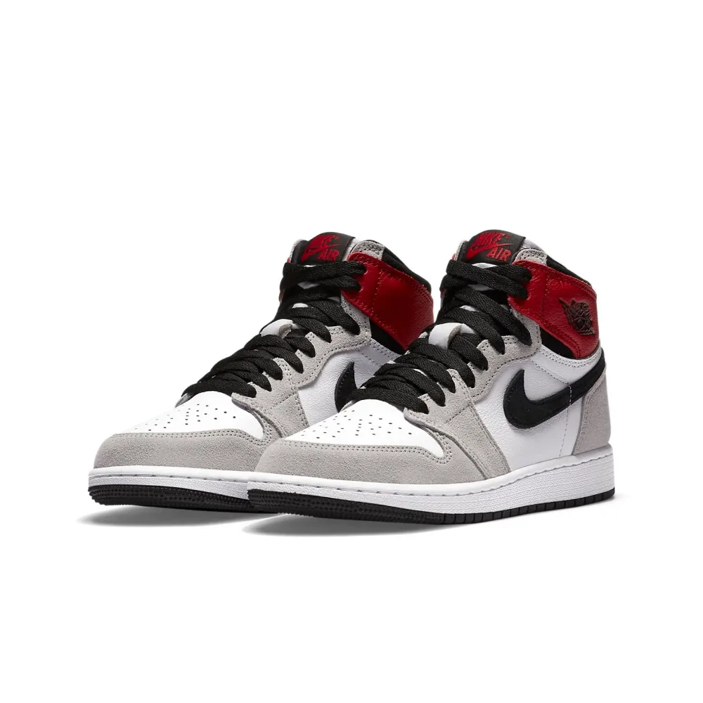 Кроссовки Nike Air Jordan 1 Retro High Light Smoke Grey (GS)