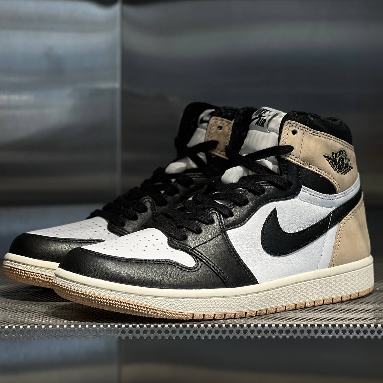 Кроссовки Nike Jordan 1 high
