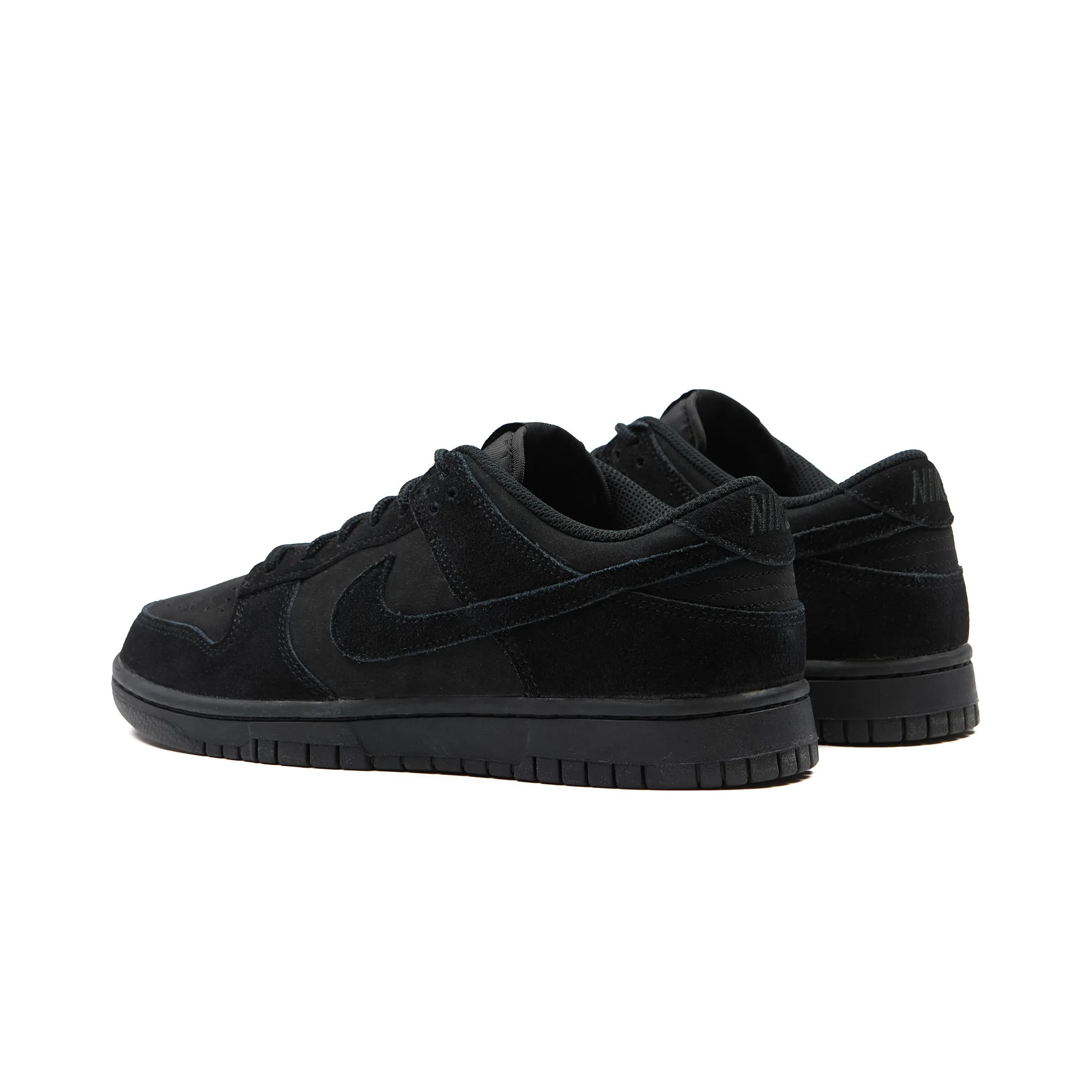 Кроссовки Nike Dunk Low Retro SE Triple Black