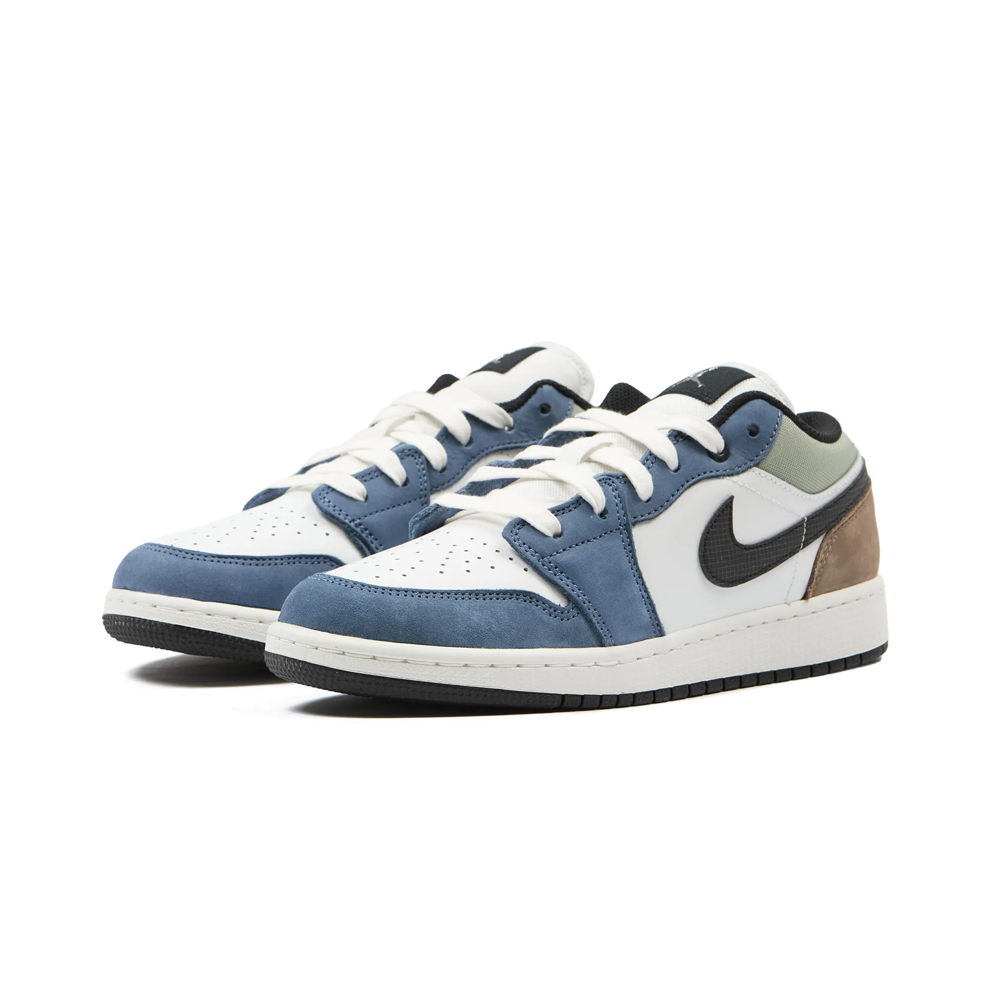 Кроссовки Nike Air Jordan 1 Low Diffused Blue (GS)