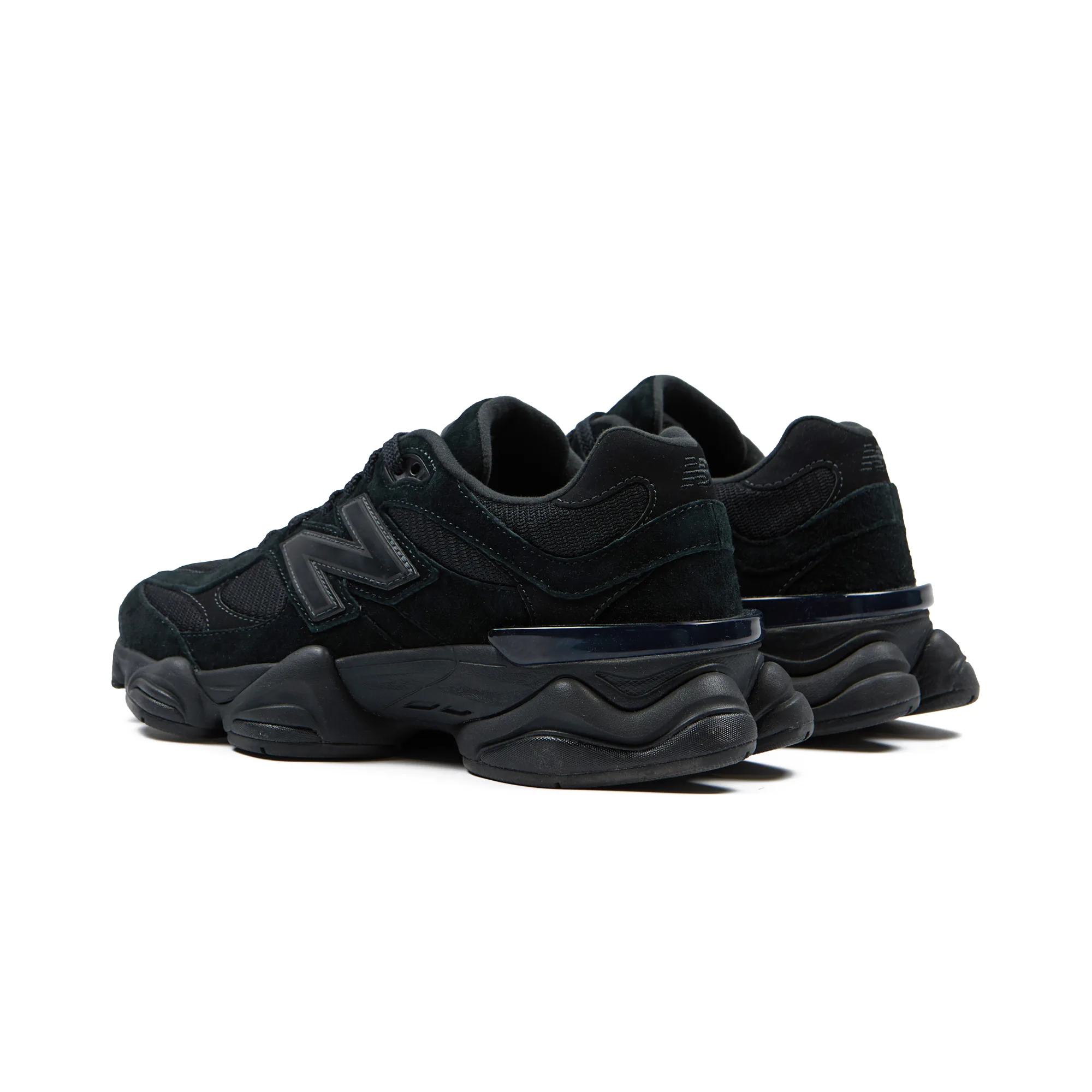 Кроссовки New Balance 9060 Triple Black U9060BPM