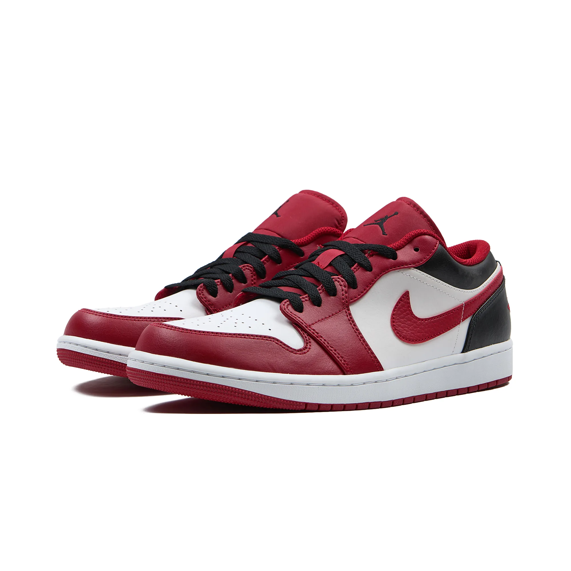 Кроссовки Nike Air Jordan 1 Low Bulls 553558-163