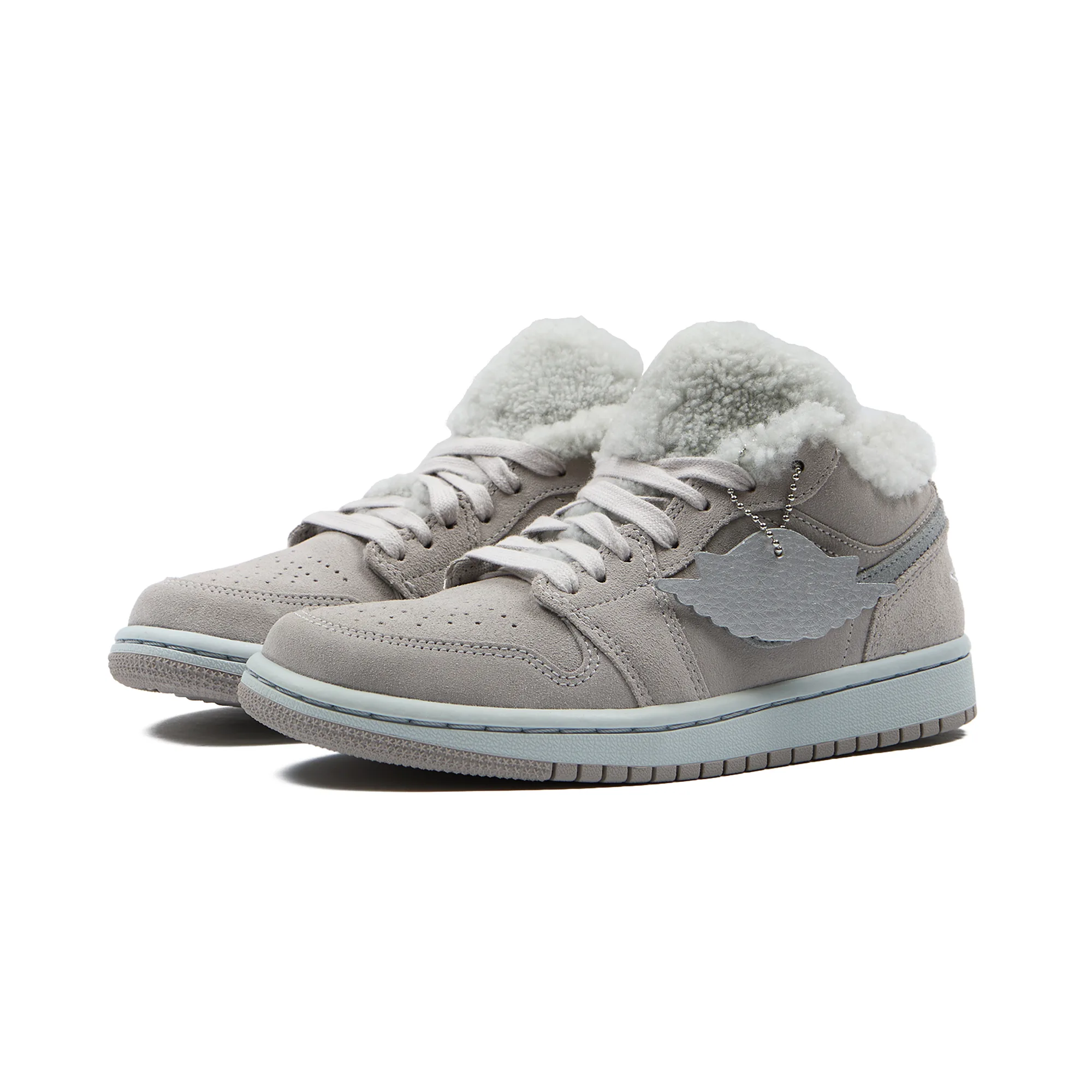 Кроссовки Nike Air Jordan 1 Low SE Sherpa Fleece DO0750-002