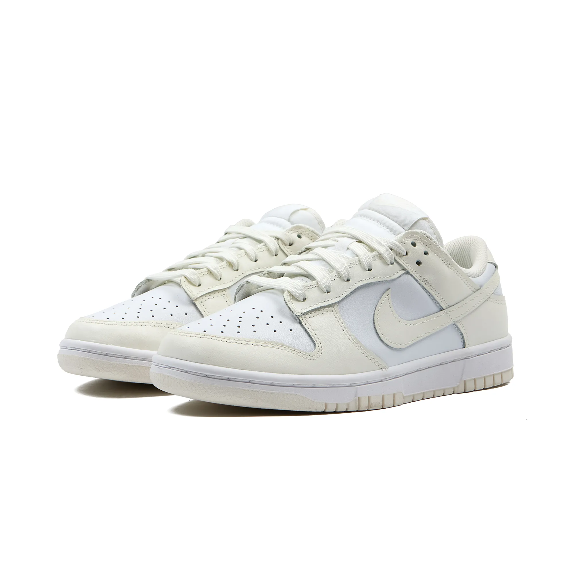 Кроссовки Nike Dunk low Coconut Milk / White DD1503-121