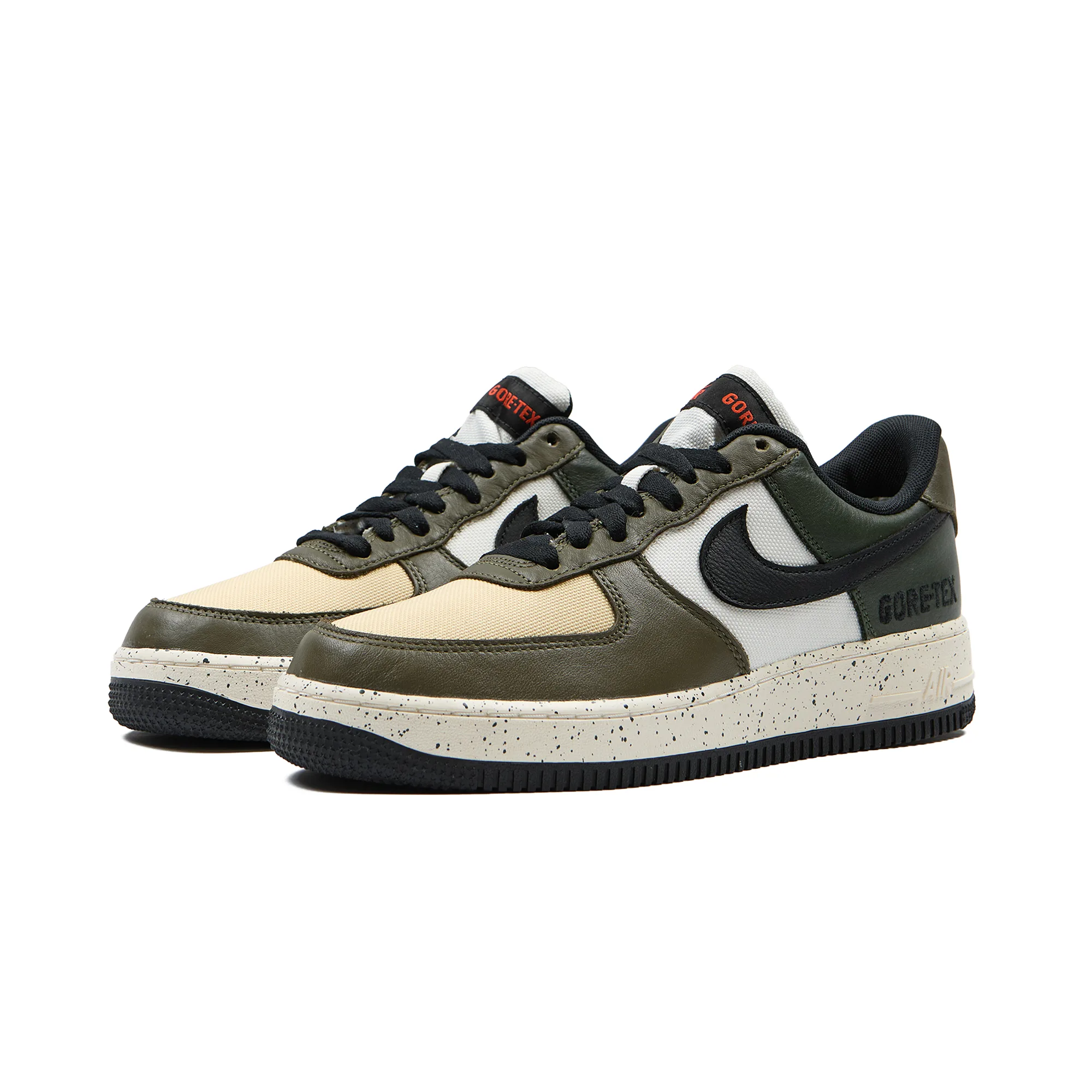Кроссовки Nike Air Force 1 Low Gore-Tex Escape DM6435