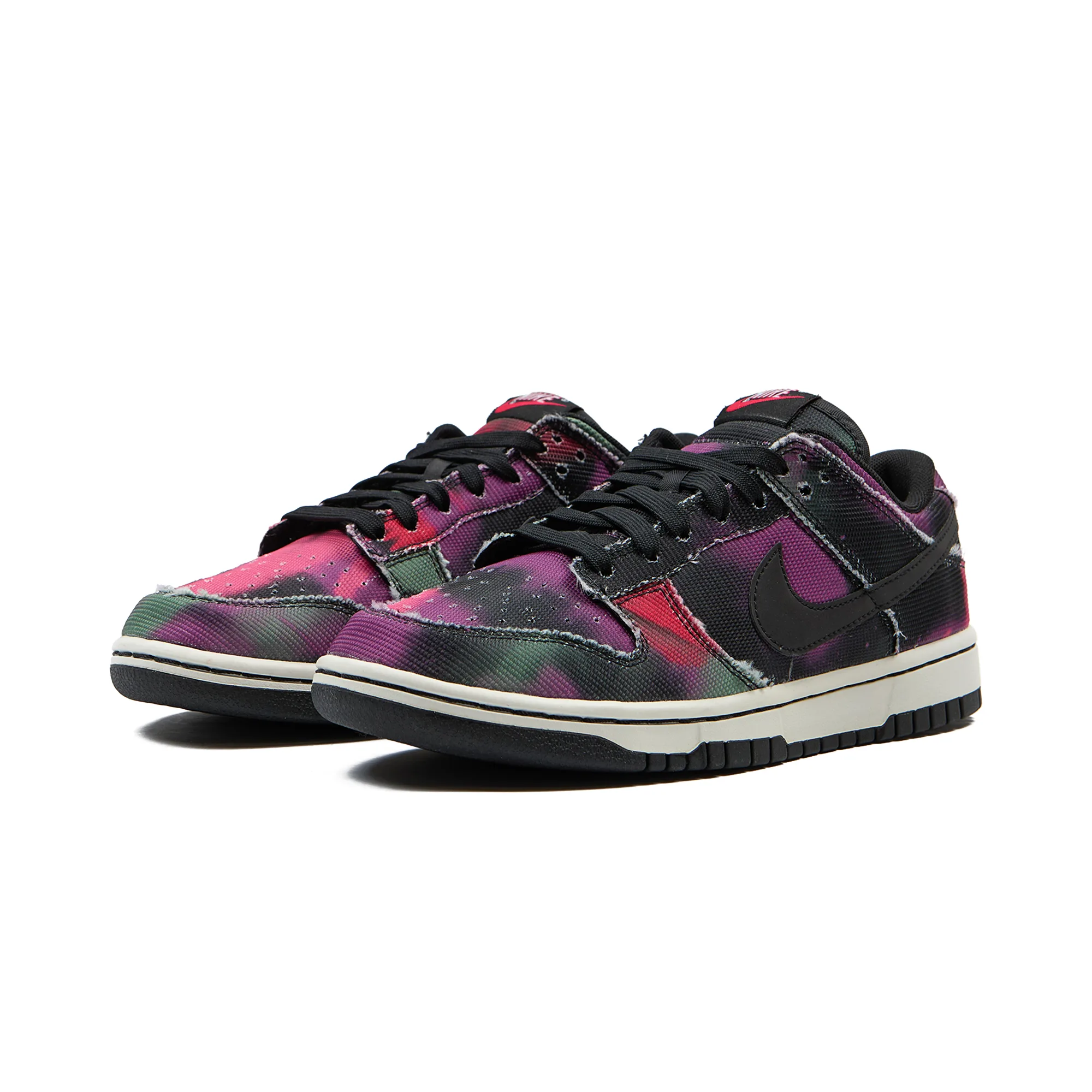 Кроссовки Nike Dunk Low Graffiti Pink DM0108-002