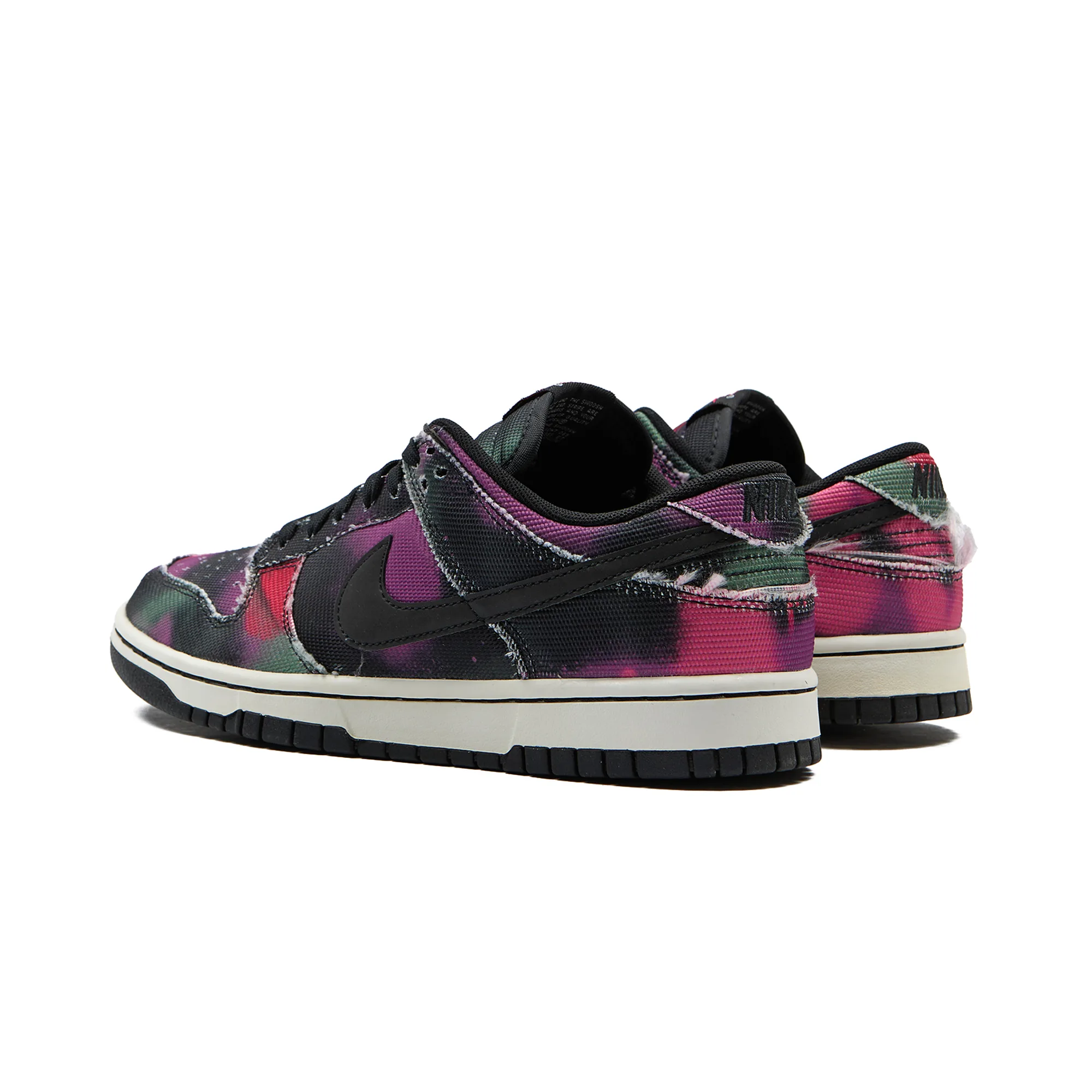 Кроссовки Nike Dunk Low Graffiti Pink DM0108-002