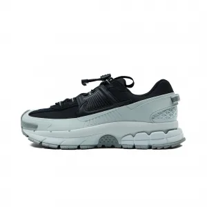 Кроссовки Nike Zoom Vomero 5 Roam 'Black Light Silver'