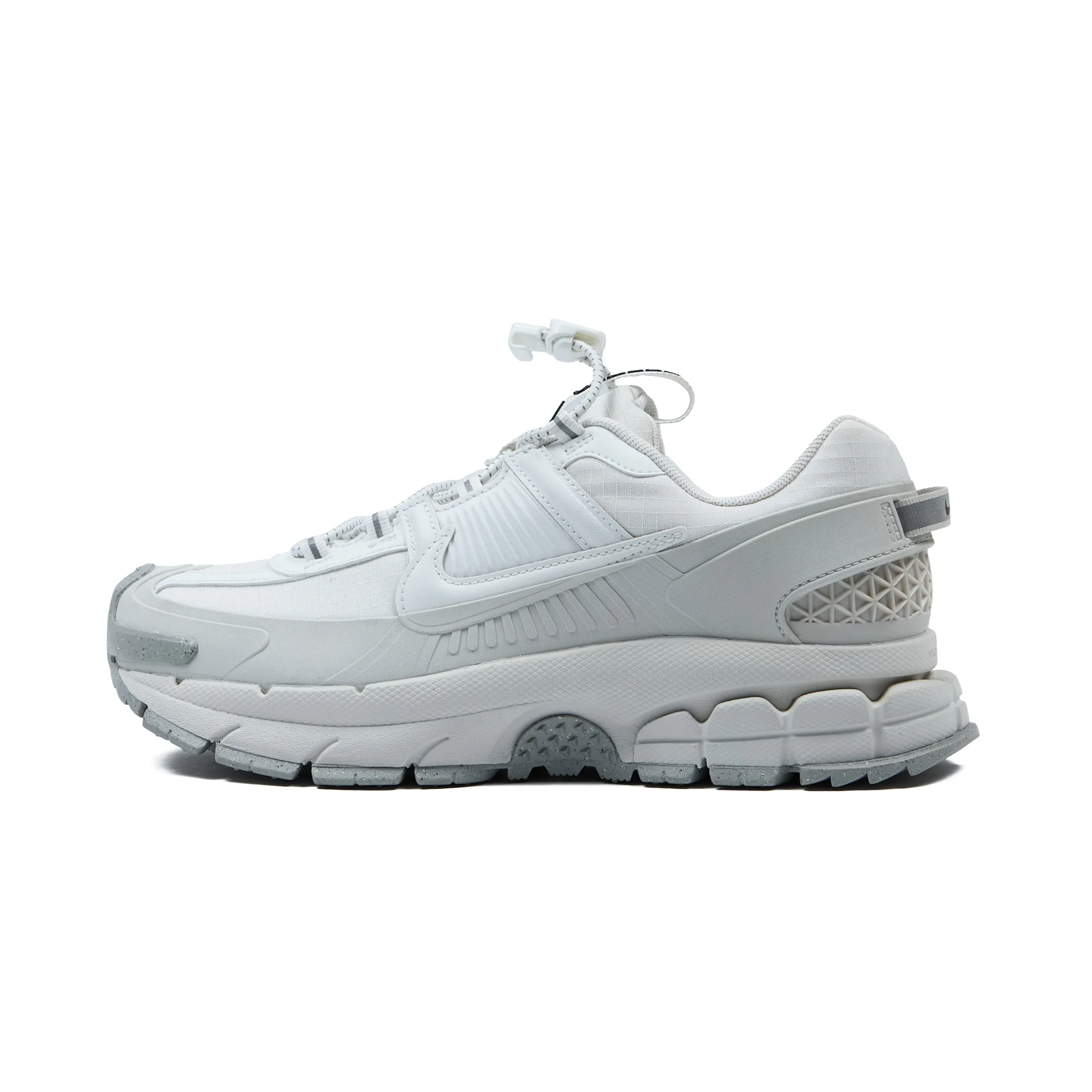 Кроссовки Nike Zoom Vomero Roam 'Summit White'