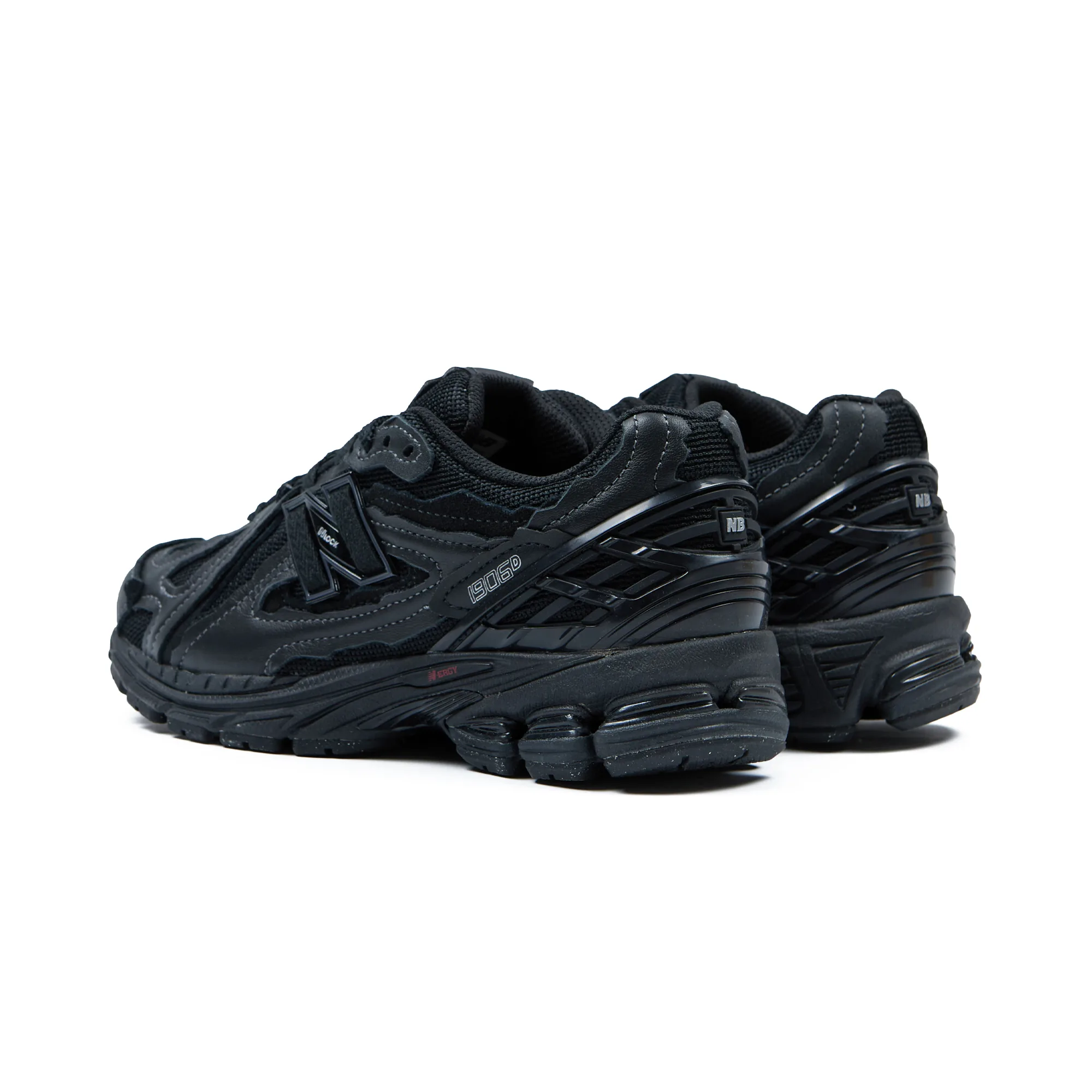 Кроссовки New Balance 1906D Protection Pack 'Black Leather'