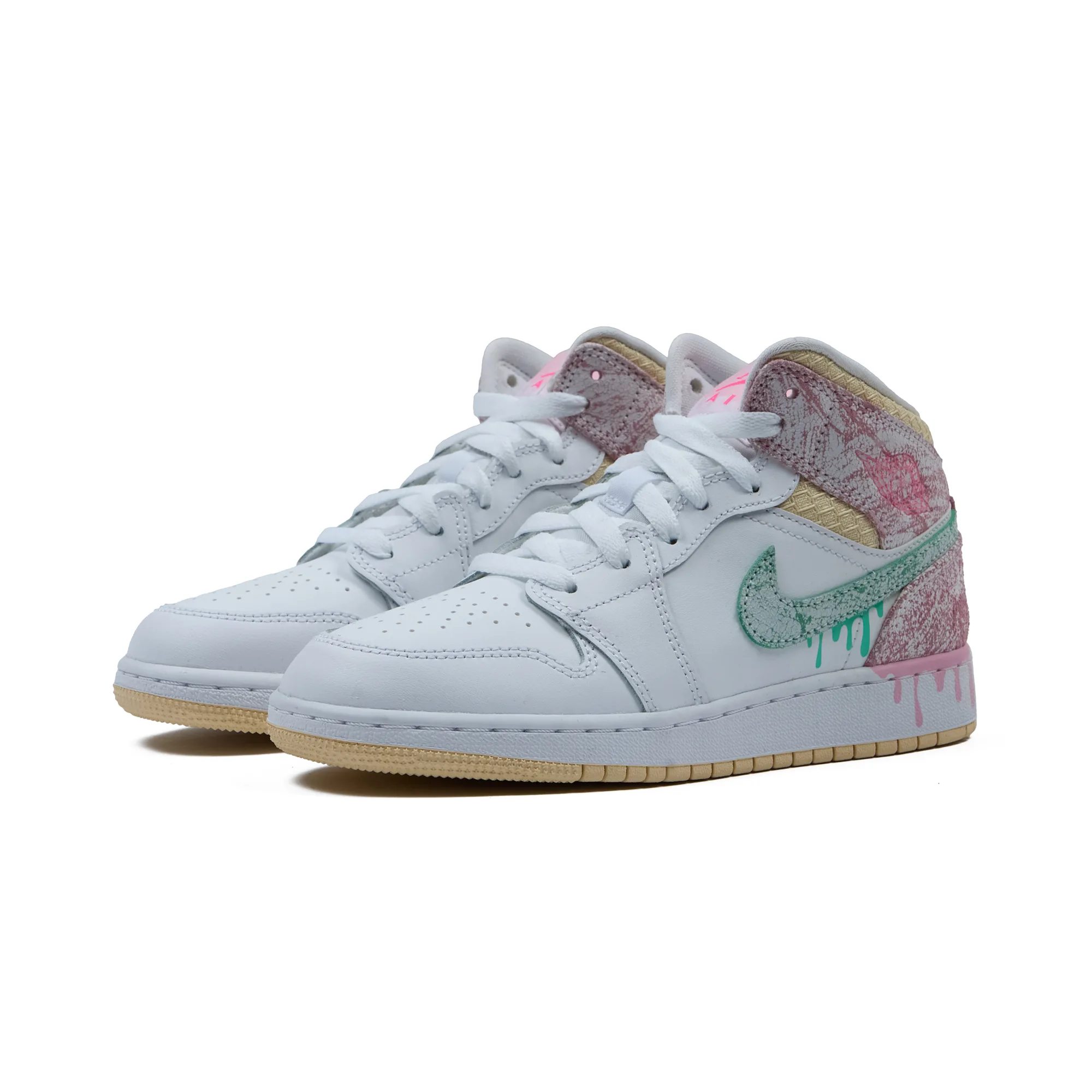 Кроссовки Nike Air Jordan 1 Mid SE 'Ice Cream' (GS)