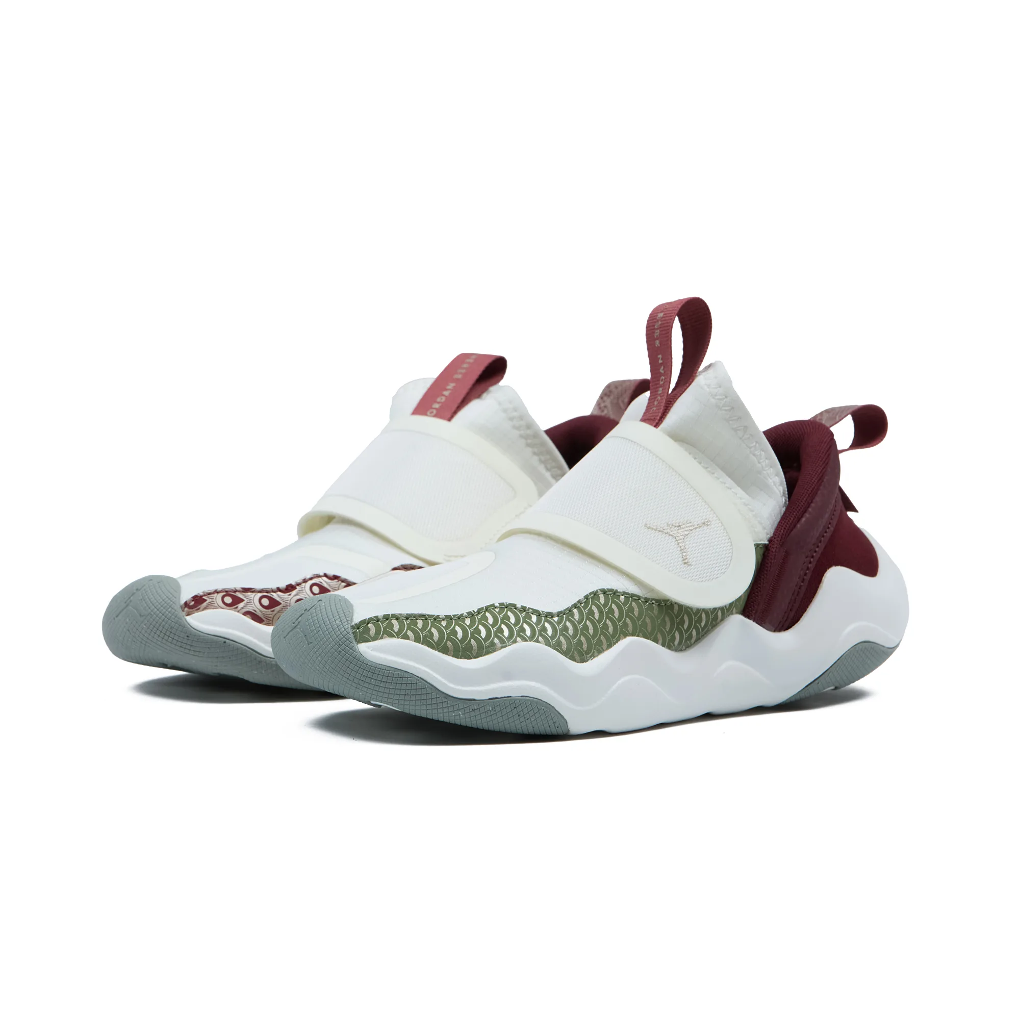Кроссовки детские Nike Air Jordan 23/7 'Year of the Dragon' (PS)