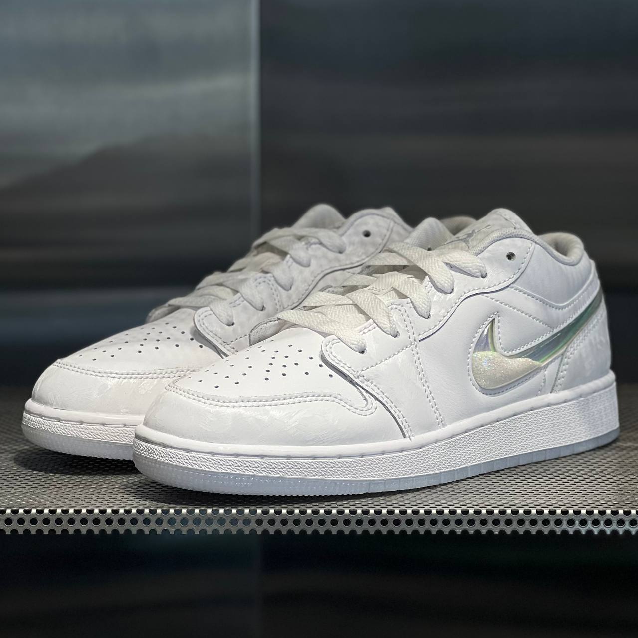 Кроссовки Nike Jordan 1 low