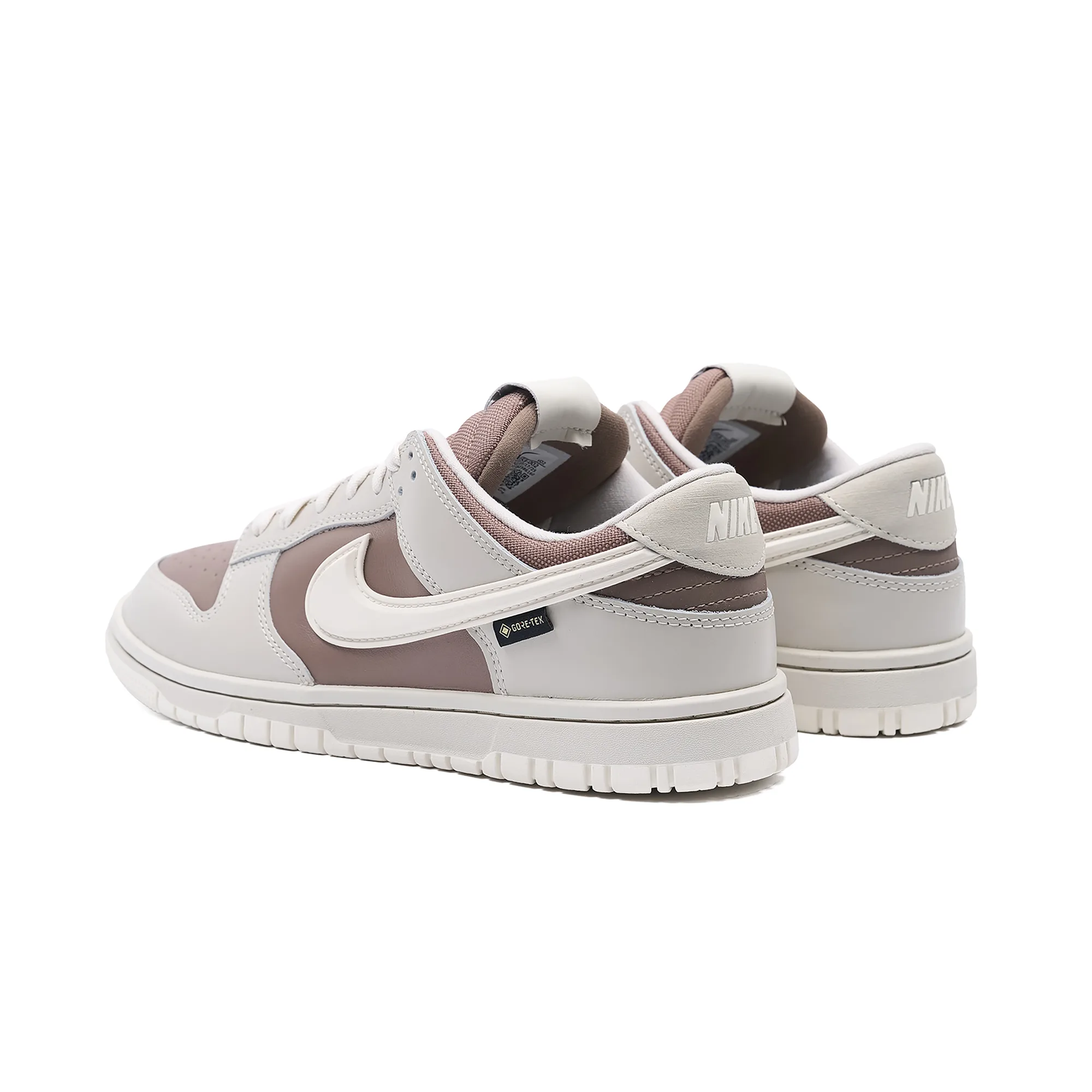 Nike Dunk Low Gore-Tex "Mink Brown"