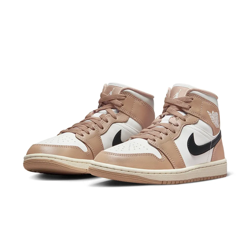 Кроссовки Nike Air Jordan 1 Mid Wmns Desert BQ6472-103