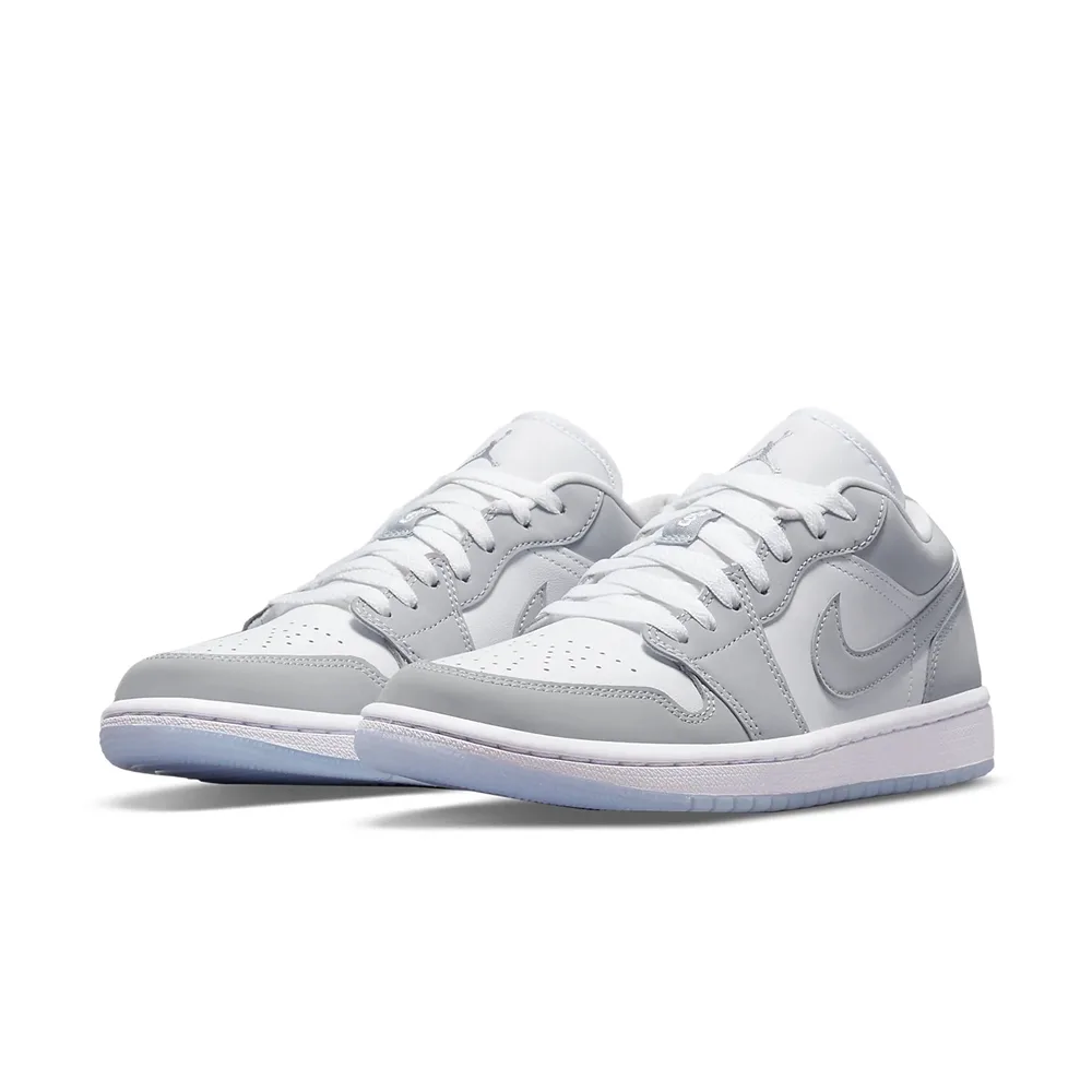 Air Jordan 1 Low Wmns "Wolf Grey" DC0774-105