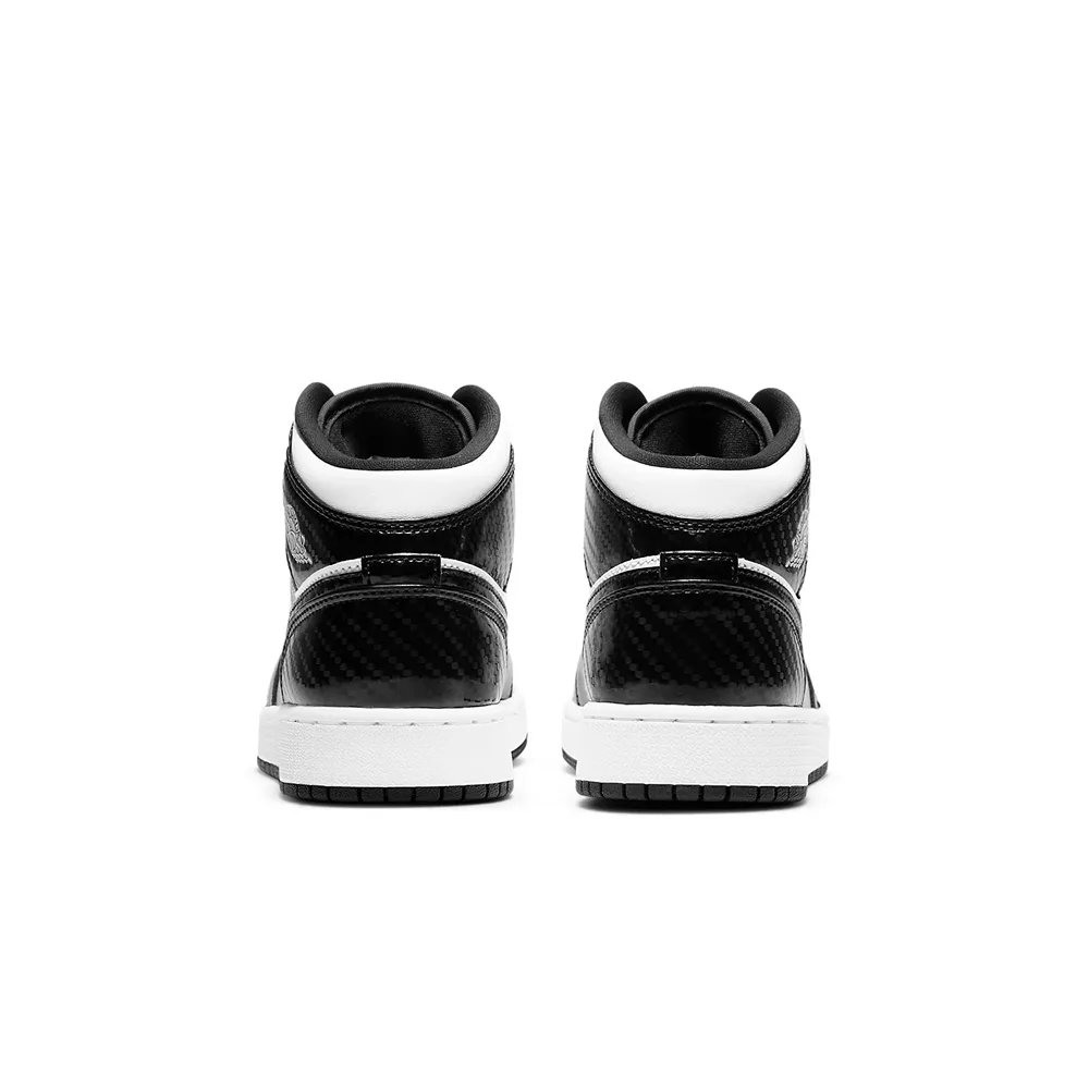 Кроссовки Nike Air Jordan 1 Mid Carbon Fiber DD2192-001