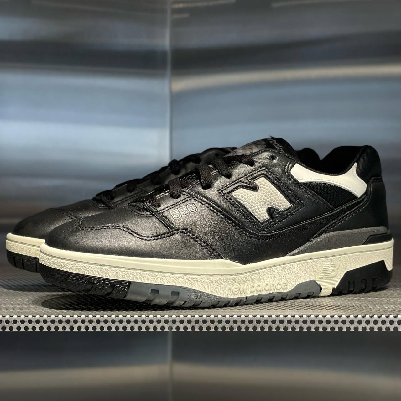 Кроссовки New Balance 550