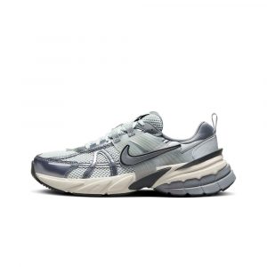 Кроссовки Nike V2K Run платиновые, вид сбоку