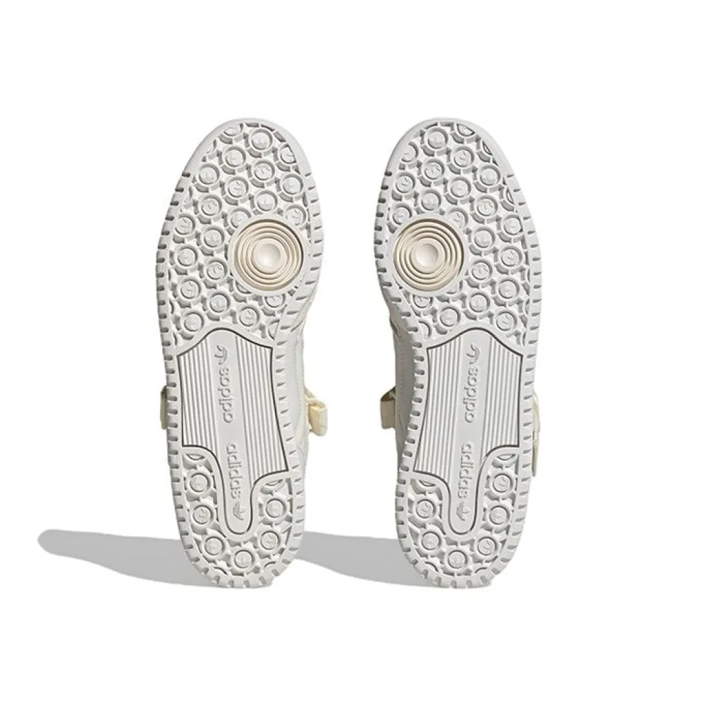 Кроссовки Adidas Forum low, Winter Elements Clear White, удобные, с текстурной подошвой