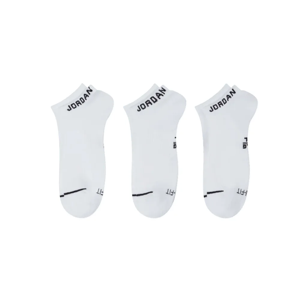 Качественные носки Jordan — идеальный выбор для спорта и отдыха. Закажите сейчас!