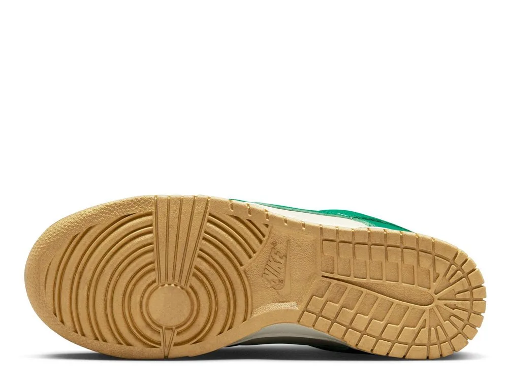 Кроссовки Nike Dunk Low 'Malachite University Gold' (W)