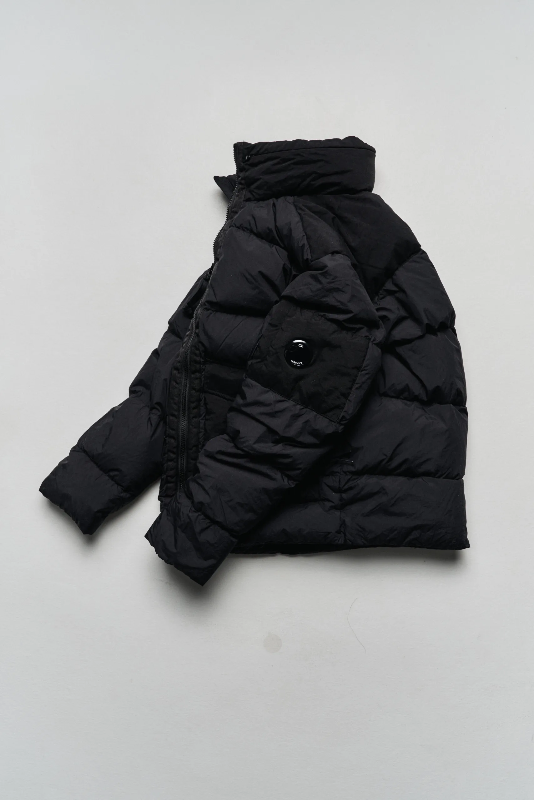 С.Р. Company Down Shield Hooded Lens Jacket Black